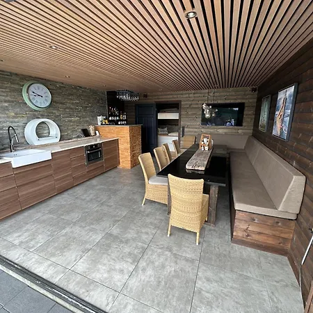 Appartement Large With Pier House And Private Risør