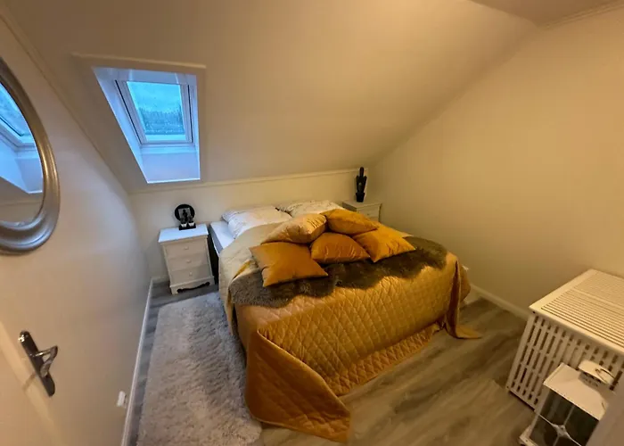 דירה Large With Pier House And Private *