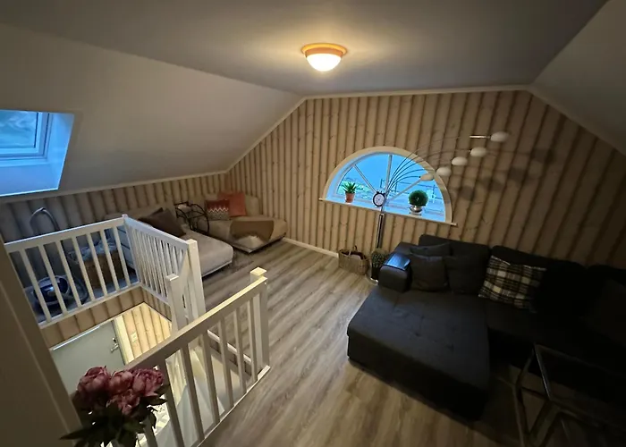 דירה Large With Pier House And Private